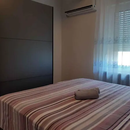 Apartman In - Insel Krk 43302 *