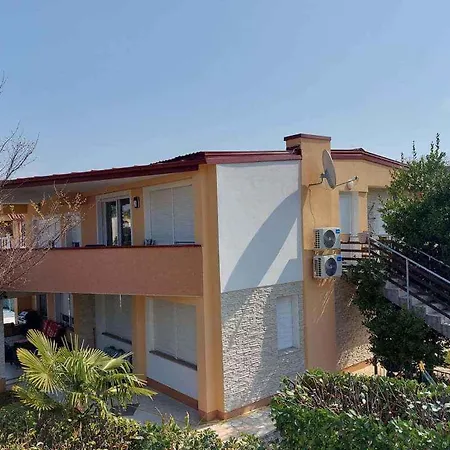 In - Insel Krk 43302 Apartman *
